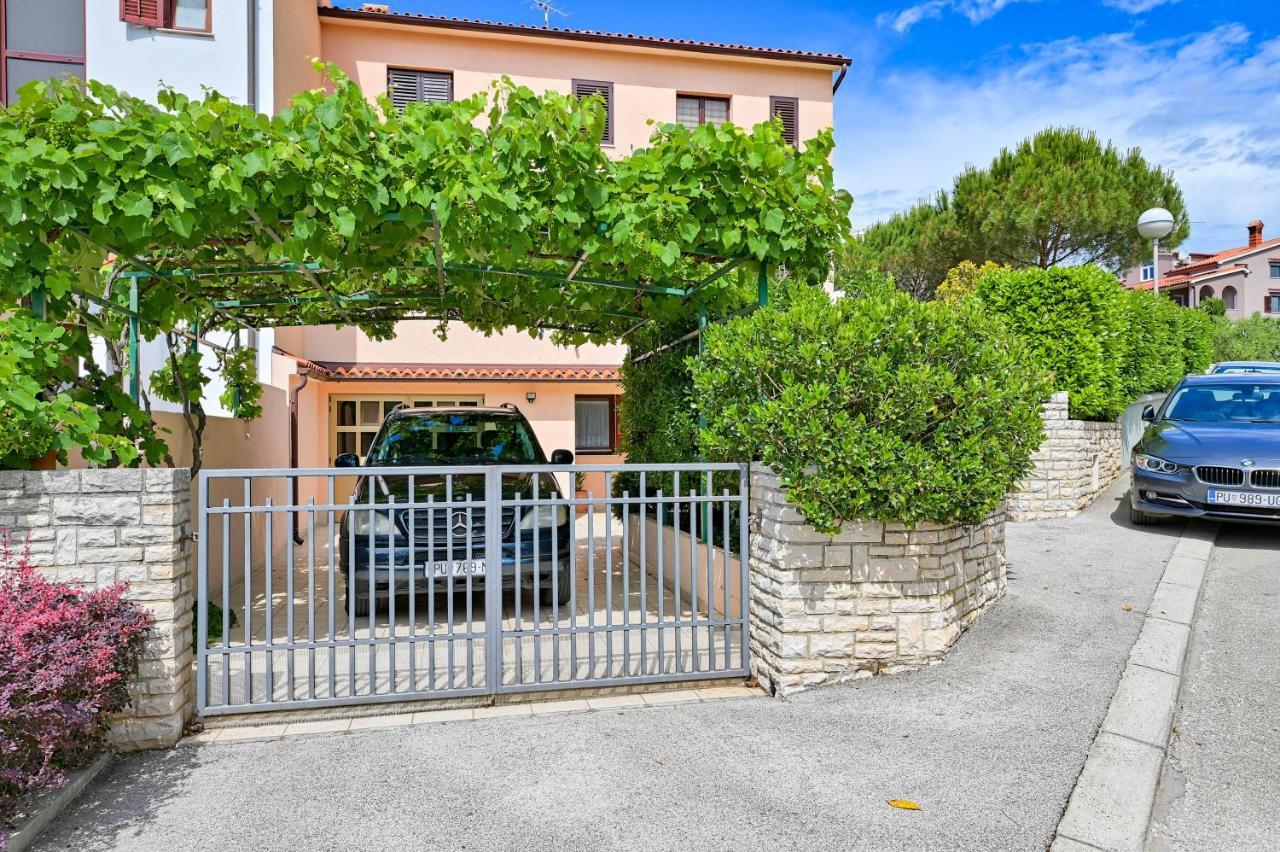 Iby Apartment Πούλα Εξωτερικό φωτογραφία