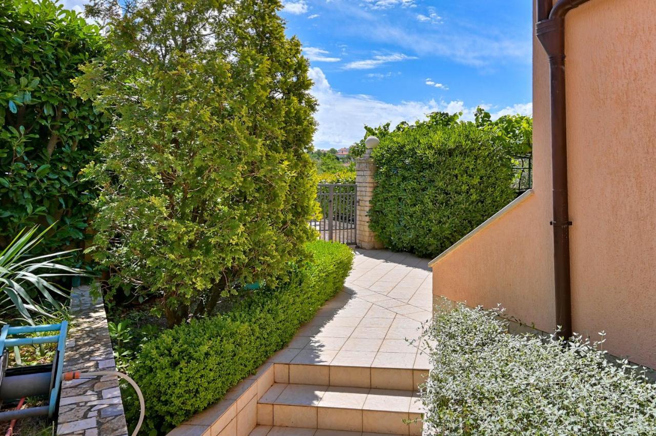 Iby Apartment Πούλα Εξωτερικό φωτογραφία