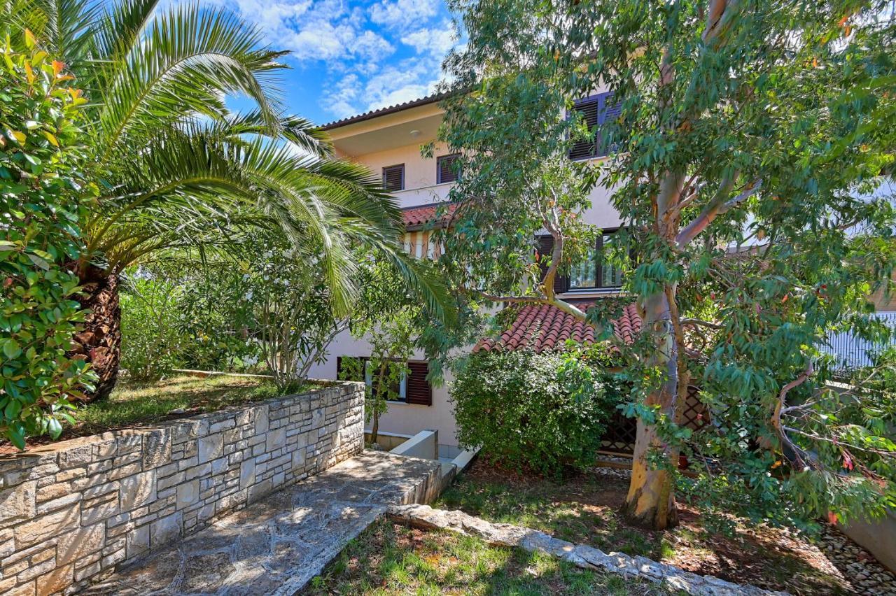 Iby Apartment Πούλα Εξωτερικό φωτογραφία