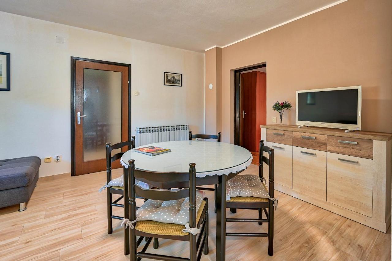 Iby Apartment Πούλα Εξωτερικό φωτογραφία