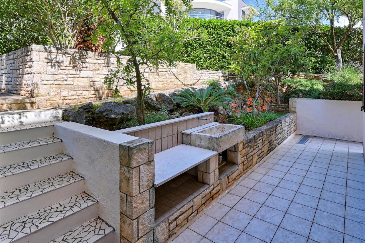 Iby Apartment Πούλα Εξωτερικό φωτογραφία
