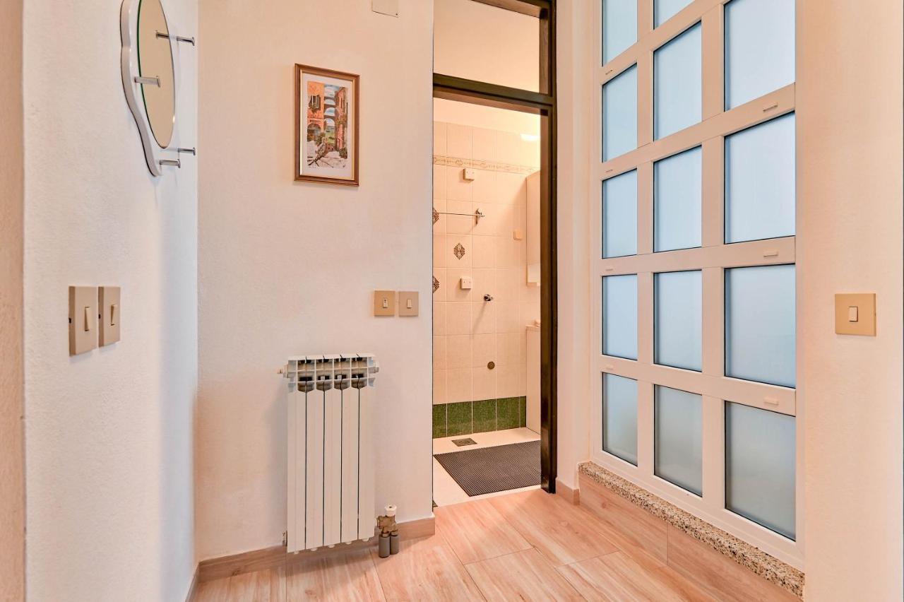 Iby Apartment Πούλα Εξωτερικό φωτογραφία